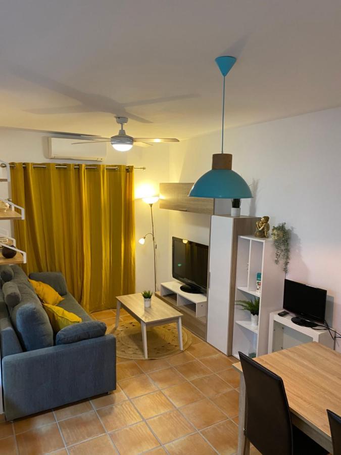 Precioso Apartamento En Complejo Residencial. Alcaucín Exteriör bild